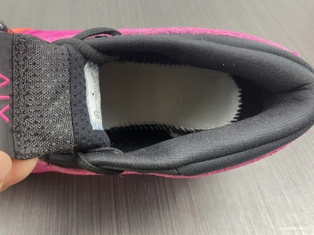 Shocking (W) Pink 14 Low Retro Jordan DH4121-600 0719